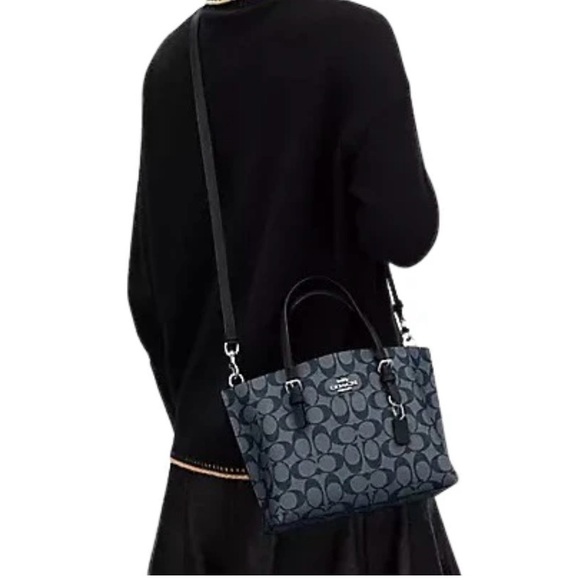 Coach Mollie Tote Bag 25 In blue with chain charm - Picture 6 of 11